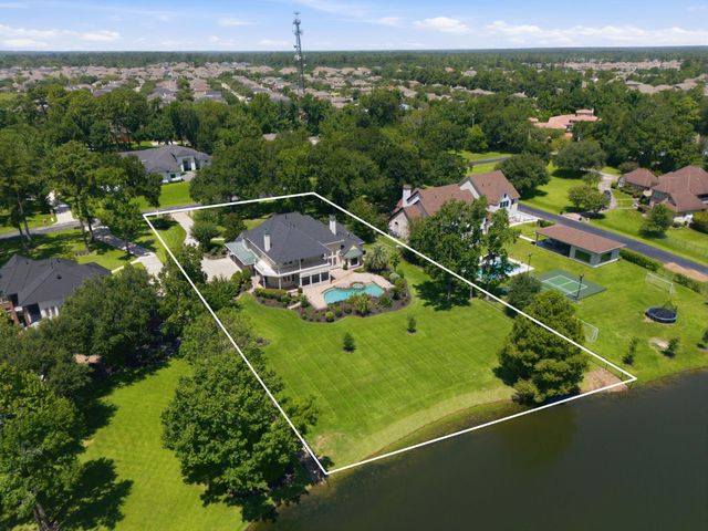 25722 Haven Lake Drive, Tomball, TX 77375