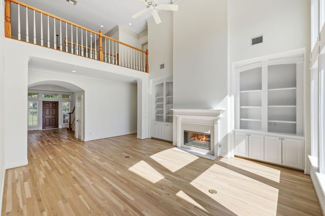 25722 Haven Lake Drive, Tomball, TX 77375