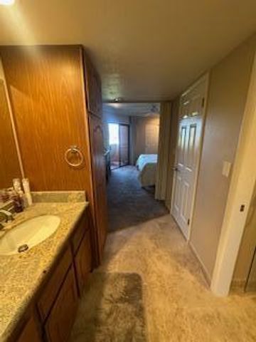 12212 N Paradise Village Parkway S Apt 231, Phoenix, AZ 85032