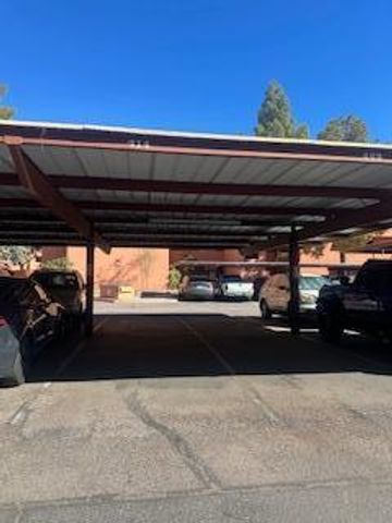 12212 N Paradise Village Parkway S Apt 231, Phoenix, AZ 85032