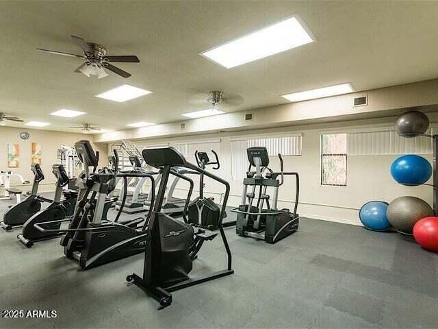 12212 N Paradise Village Parkway S Apt 231, Phoenix, AZ 85032