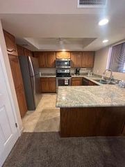 12212 N Paradise Village Parkway S Apt 231, Phoenix, AZ 85032