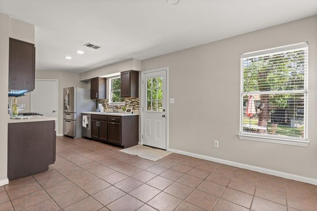 604 Post Oak CIR, Cedar Park, TX 78613
