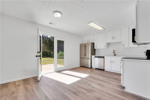 1187 Dixie Road, Covington, GA 30014