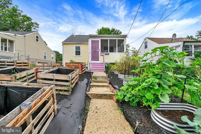 4413 SAINT GEORGES AVE, Baltimore, MD 21212