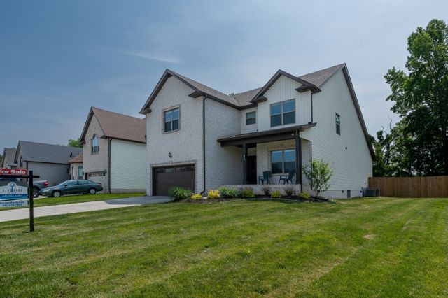 1377 Apple Blossom Rd, Clarksville, TN 37042