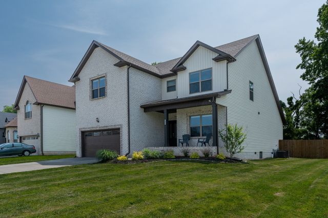 1377 Apple Blossom Rd, Clarksville, TN 37042