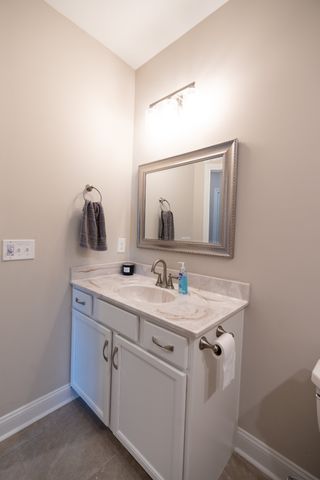 1377 Apple Blossom Rd, Clarksville, TN 37042