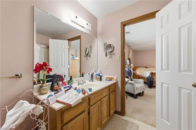 1112 Whitewater CT, Virginia Beach, VA 23456