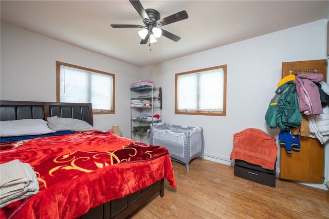 521 29th Street NE, Cedar Rapids, IA 52402