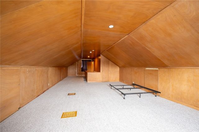 521 29th Street NE, Cedar Rapids, IA 52402