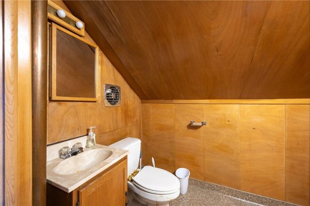 521 29th Street NE, Cedar Rapids, IA 52402