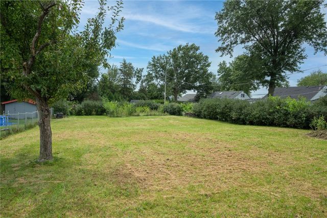 521 29th Street NE, Cedar Rapids, IA 52402