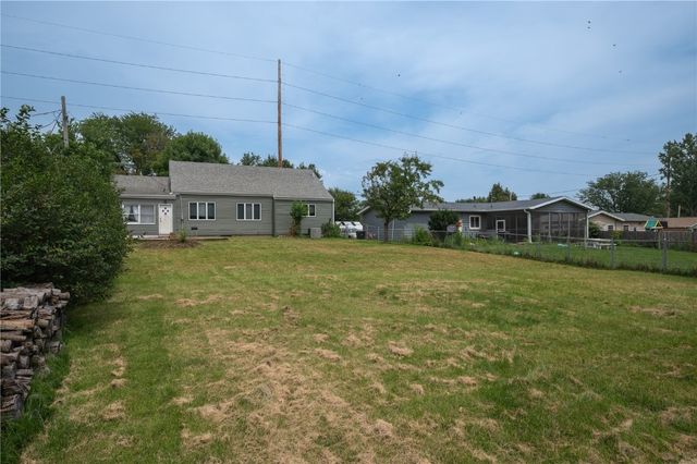 521 29th Street NE, Cedar Rapids, IA 52402