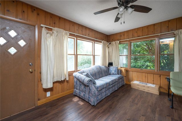 521 29th Street NE, Cedar Rapids, IA 52402