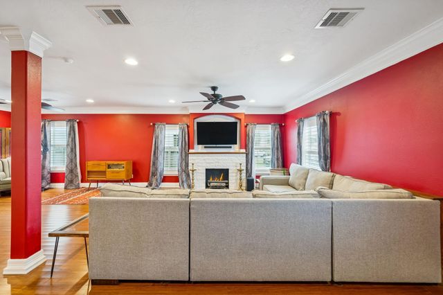 5309 Palmer Street, Houston, TX 77004