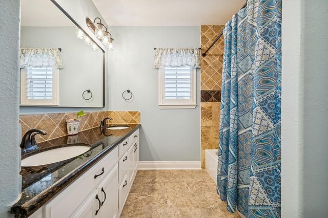 5309 Palmer Street, Houston, TX 77004