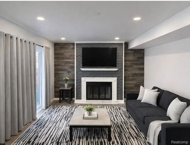 25880 Cherry Hill Road, Dearborn Heights, MI 48127