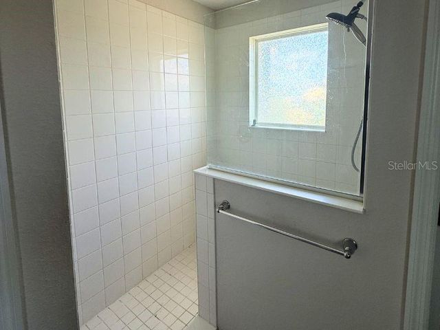 1010 ATLANTIC AVENUE, Fruitland Park, FL 34731