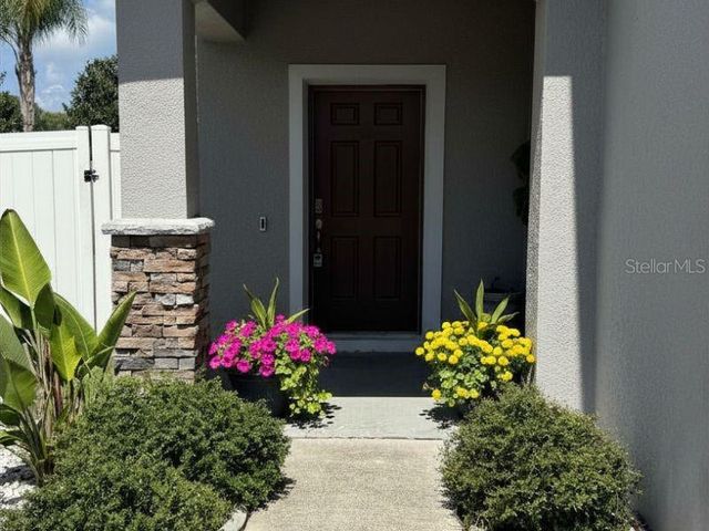 1010 ATLANTIC AVENUE, Fruitland Park, FL 34731