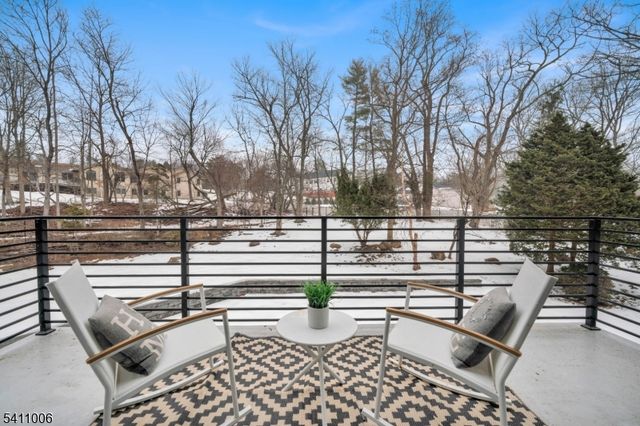 17 Belvedere Drive, Livingston Twp., NJ 07039