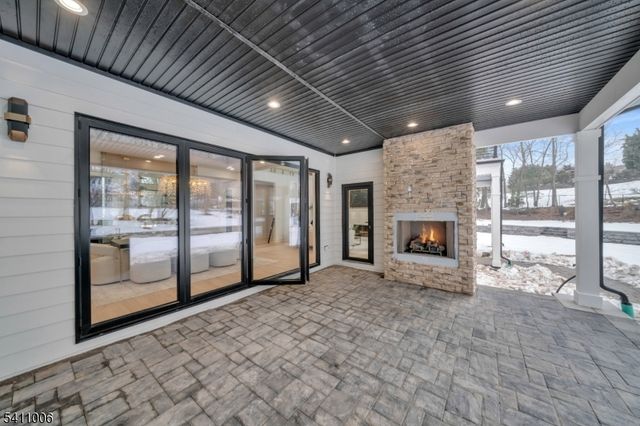 17 Belvedere Drive, Livingston Twp., NJ 07039