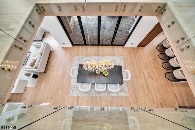 17 Belvedere Drive, Livingston Twp., NJ 07039