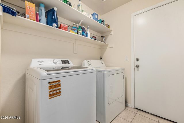 1038 S PALOMINO CREEK Drive, Gilbert, AZ 85296