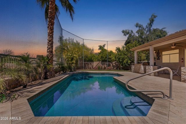 1038 S PALOMINO CREEK Drive, Gilbert, AZ 85296