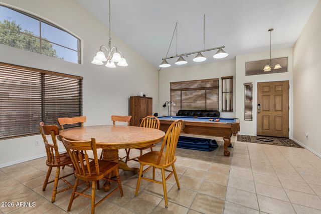 1038 S PALOMINO CREEK Drive, Gilbert, AZ 85296