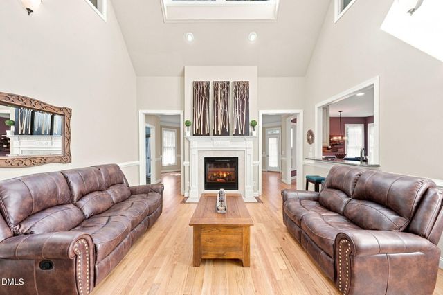 35 Golden Heather, Chapel Hill, NC 27517