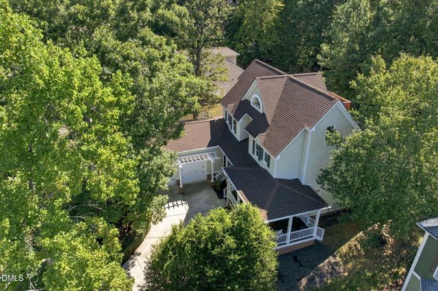 35 Golden Heather, Chapel Hill, NC 27517