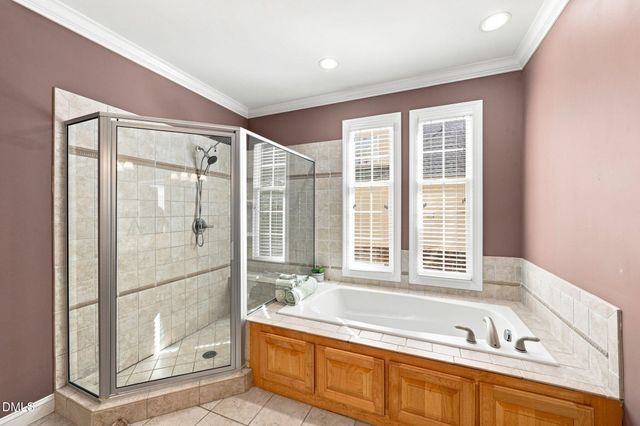 35 Golden Heather, Chapel Hill, NC 27517
