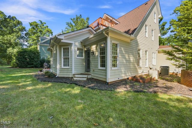 35 Golden Heather, Chapel Hill, NC 27517