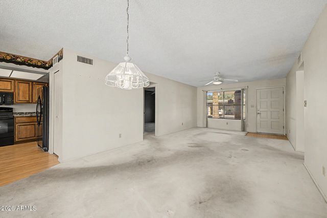 7735 E ALYSSUM Lane, Mesa, AZ 85208