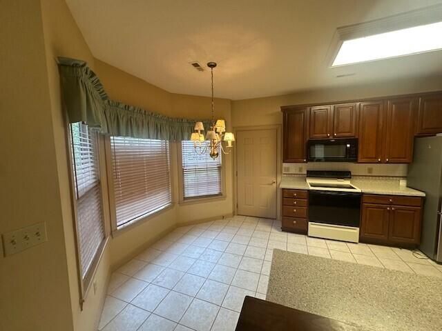 210 BLUE SKY CT, Columbia, MO 65203