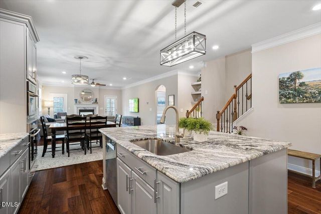 609 Angelica Circle, Cary, NC 27518