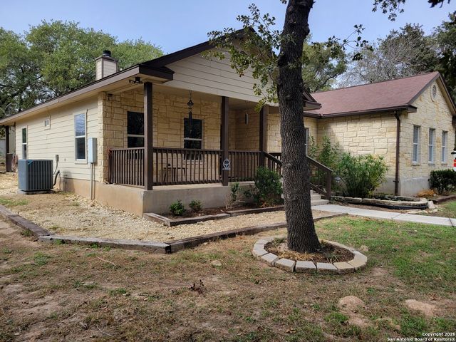 254 County Road 6876, Natalia, TX 78059