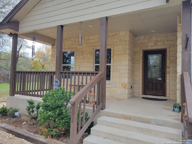 254 County Road 6876, Natalia, TX 78059