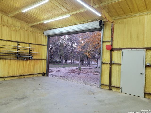 254 County Road 6876, Natalia, TX 78059