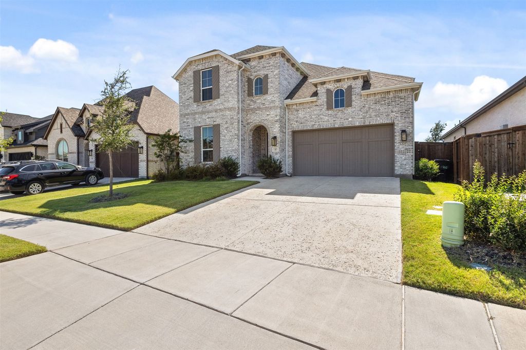 1825 Rough Ridge Trail, Midlothian, TX 76065
