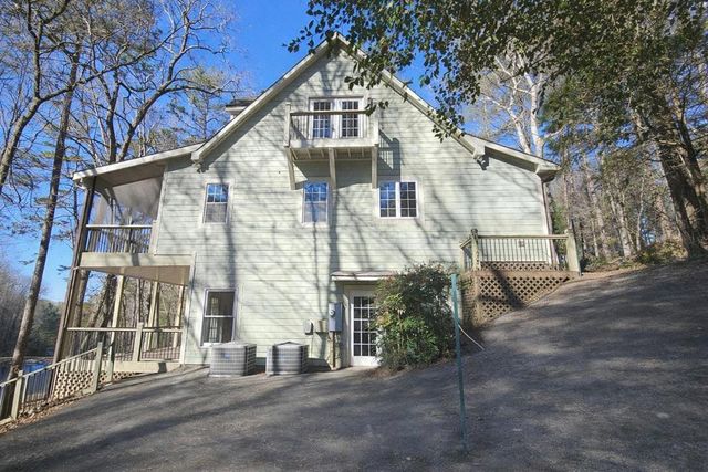 987 Lazy River Lane, Ellijay, GA 30536