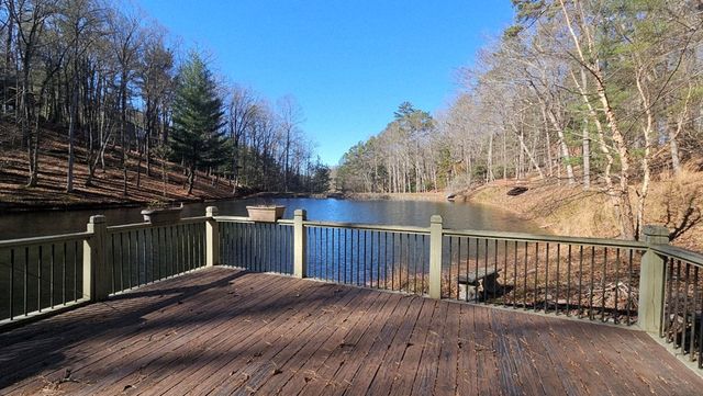 987 Lazy River Lane, Ellijay, GA 30536