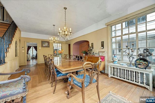 401 Wearimus Road, Ho-ho-kus, NJ 07423