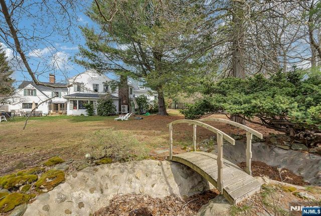 401 Wearimus Road, Ho-ho-kus, NJ 07423