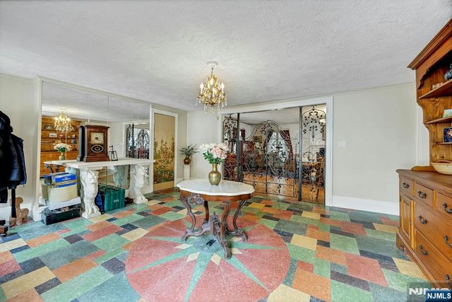 401 Wearimus Road, Ho-ho-kus, NJ 07423