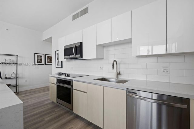 101 Diplomat Pkwy 0810, Hallandale Beach, FL 33009