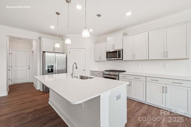 2123 Skyhawk Drive, York, SC 29745