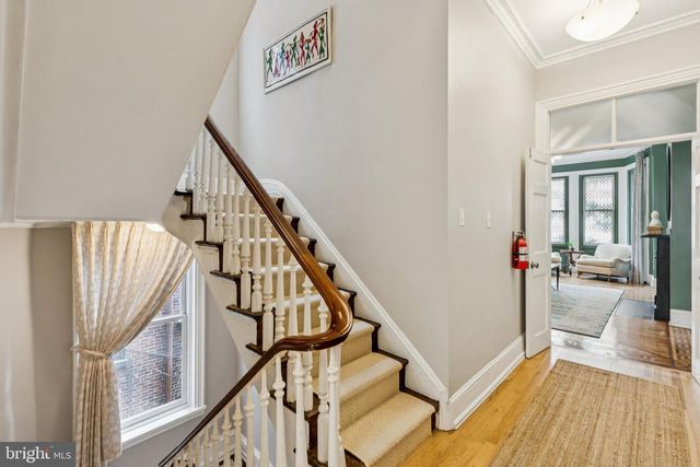 2219 LOCUST ST, Philadelphia, PA 19103