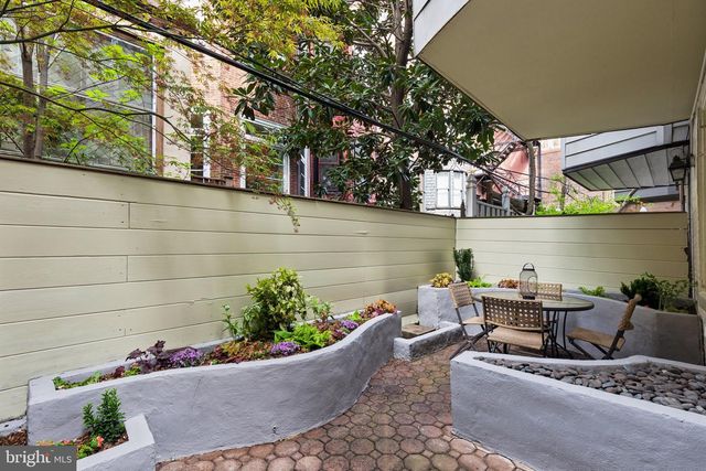 2219 LOCUST ST, Philadelphia, PA 19103